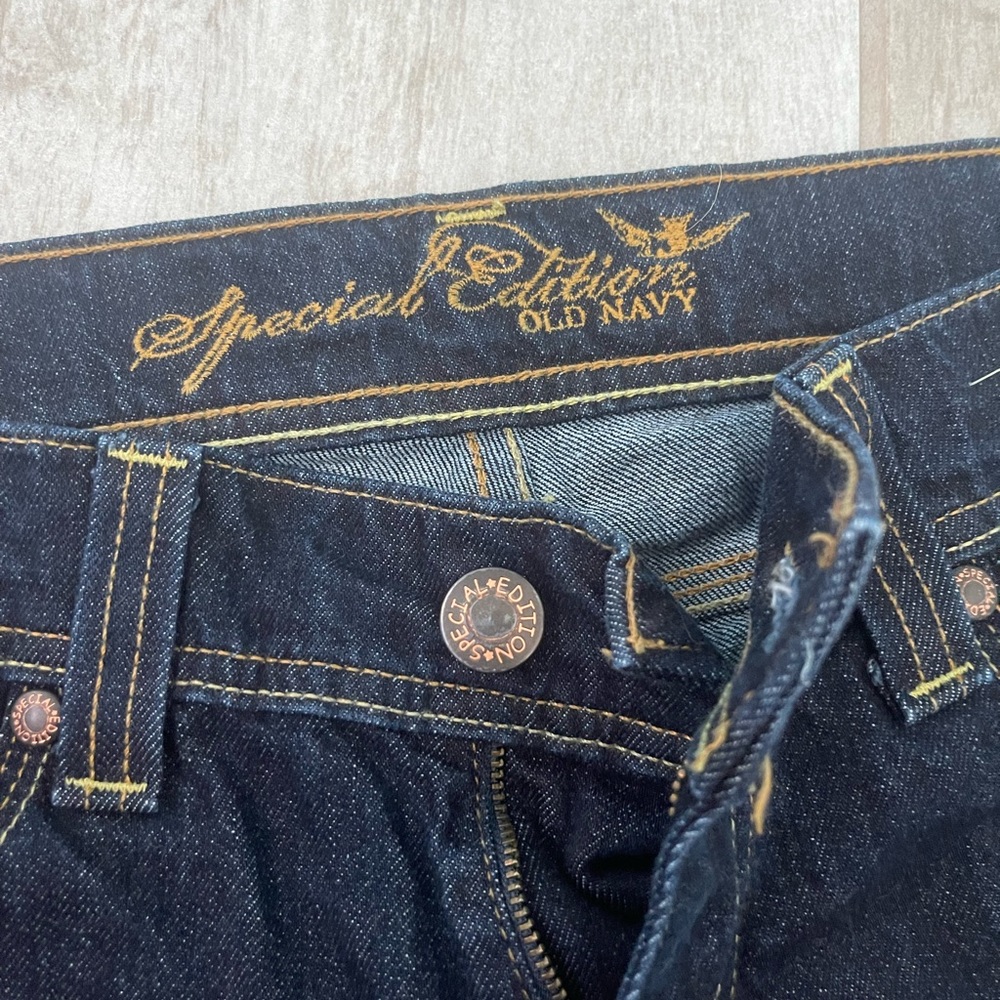 Old Navy Women's Skinny Jeans - Dark Blue - Picture 2 of 4